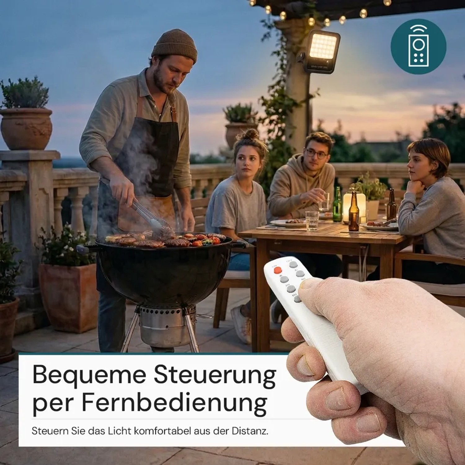 Szene mit LUXULA LED Solarstrahler, Grill und Personen. Fokus auf Fernbedienung.