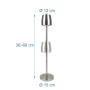 Silberner Relaxdays Standaschenbecher aus Edelstahl, höhenverstellbar 36-68 cm, mit Teleskopstange und rundem Fuß.