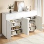 Weißes Merax Sideboard mit geschwungenen Türen, Metallfüßen und offenen Fächern. Moderner Wohnzimmerschrank mit viel Stauraum.