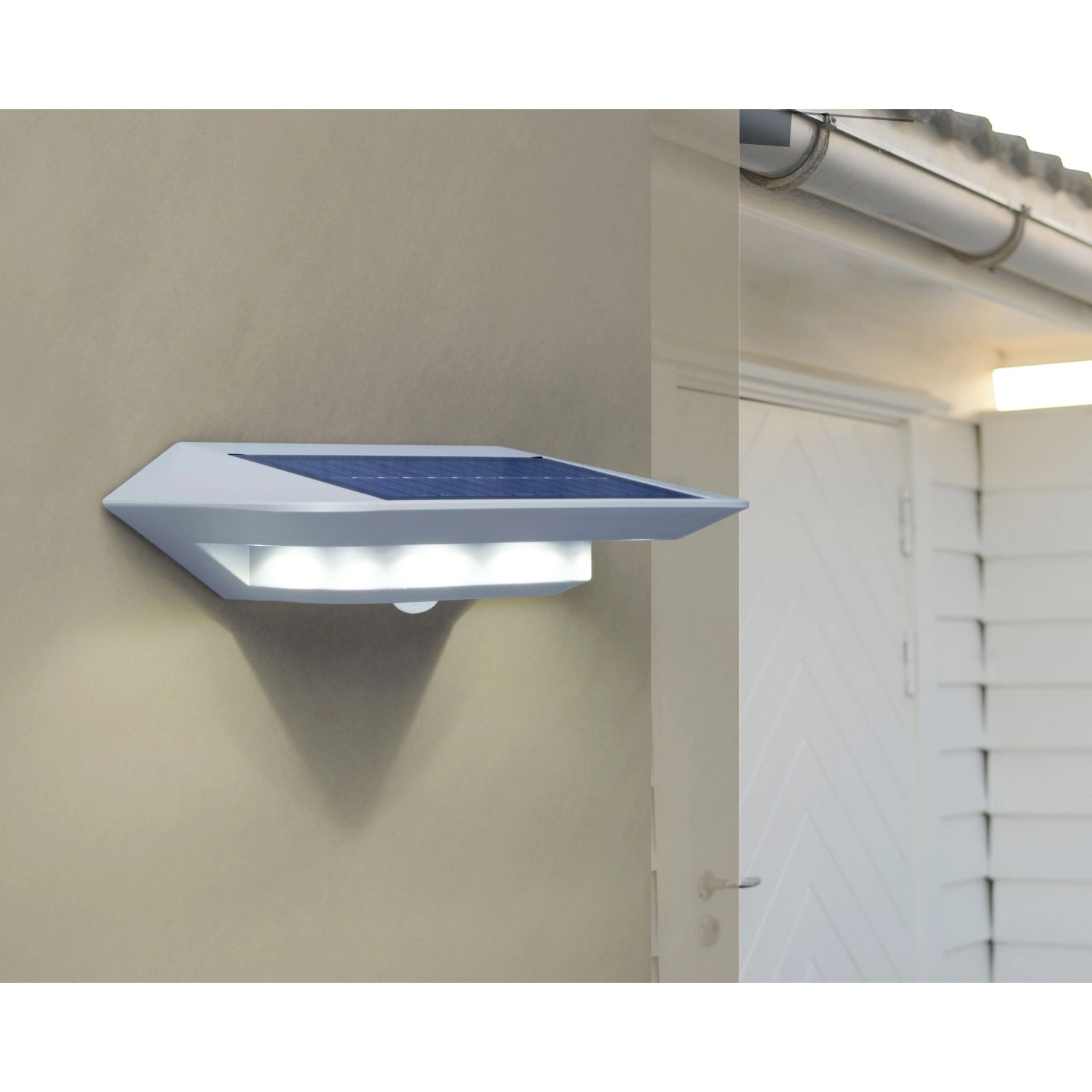 Beige Bodenfliese Tizura in Holzoptik, glasiertes Feinsteinzeug, 29,7x59,8 cm.