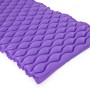 Lila Bestway Luftmatratze Float'n Roll, 213x86 cm, mit gewellter Oberfläche.
