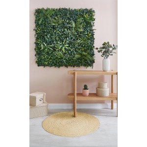 Runder, creme-farbener Luxor Living Teppich Ivo (Ø 60 cm) aus Jute im Wohnzimmer.