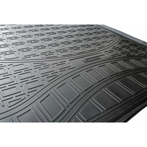 Schwarze Gummi Kofferraumwanne mit Rand für BMW X4 (G02) ab 2018, passgenaues Autozubehör.