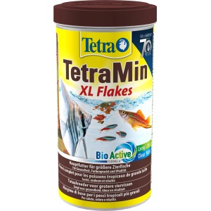 TetraMin XL Flakes 1 l: Flockenfutter für größere Zierfische im Aquarium.