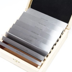 Wiltec Parallelunterlagen Set, 18-teilig, im Holzkasten. Schraubstockunterlagen und Fräsunterlagen.