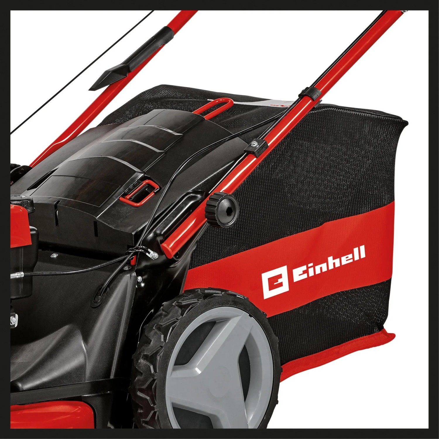 Einhell GC-PM 56/2 S HW Benzin-Rasenmäher mit Fangkorb, Hinterradantrieb und rotem Rahmen.