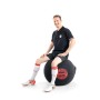 Schwarzer Sitting Ball Hocker FCB VIP, 120 l, mit Mann. Bequemer Sitzsack mit Vereinslogo.