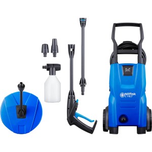 Nilfisk Hochdruckreiniger C 110.7-5 PC X-TRA mit Zubehör wie Düsen und Reinigungsmittelbehälter.