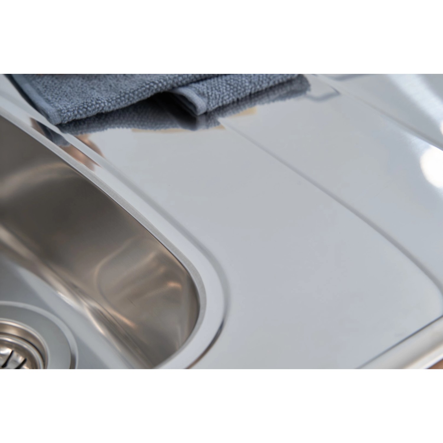 Respekta Einbauspüle Miami, 100x50 cm, Edelstahl, mit Abtropffläche und Spülbecken.