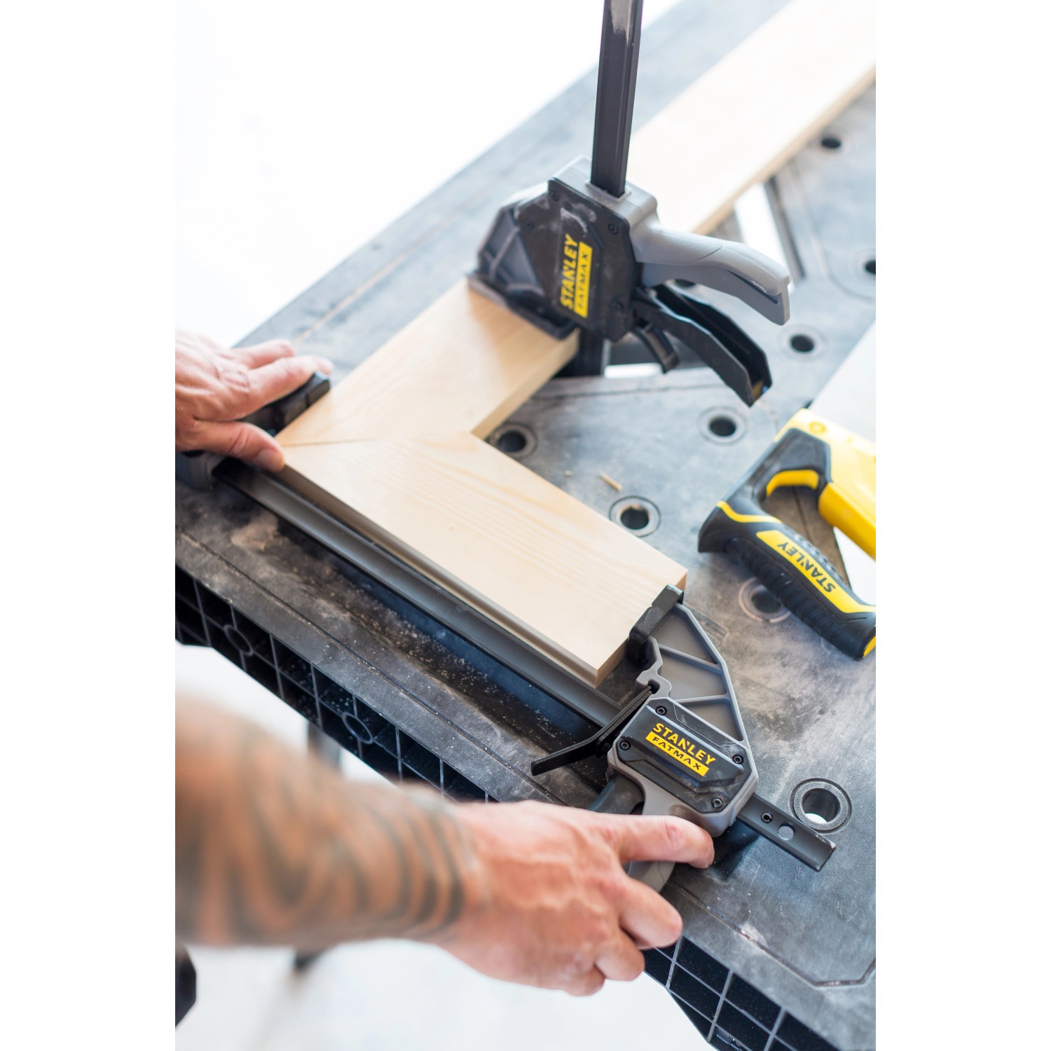 Stanley FatMax Werkbank FMST175672 klappbar 85 cm x 60 cm kaufen bei OBI