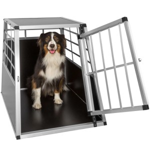 Tectake Hundetransportbox aus Aluminium mit Hund. Sichere Box für Auto & Zuhause.