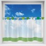 Grüne Arsvita Bistrogardine 150x45 cm mit Schlaufen am Fenster.