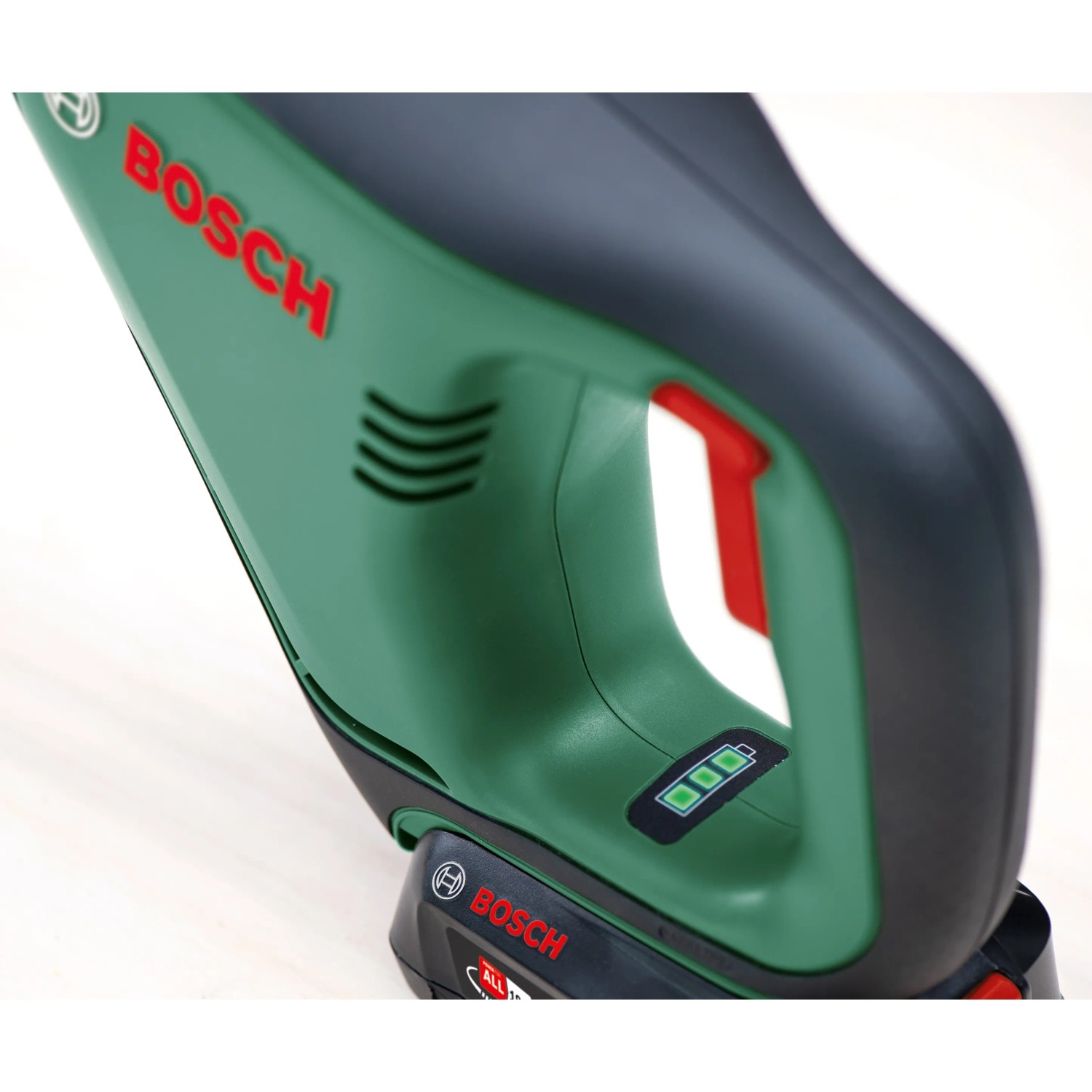 Bosch AdvancedRecip 18 Akku-Säbelsäge (ohne Akku) in Grün und Schwarz.