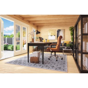 Innenansicht Gartenhaus Sussex: Büro mit Schreibtisch, Stuhl und Blick in den Garten.