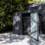 Floraworld Mülltonnenbox: Garage für 2 Mülltonnen (240L) aus Stahlblech, anthrazit, mit abschließbarer Tür.