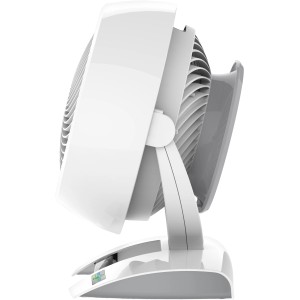 Weißer Vornado Energy Smart 6303DC Ventilator mit Vortex-Technologie.