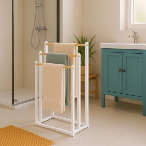 Relaxdays Handtuchständer Metall Bambus Weiß mit 3 Stangen Freistehend 76 cm x 45 cm x 21,5 cm 2,7 kg