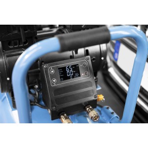 Detailaufnahme des digitalen Druckschalters am Güde Kompressor Airpower Ed-Silent 375/8/100.
