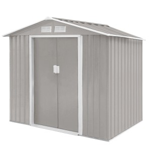 Helles, graues Metall Gerätehaus Hattoro S100 XL mit Satteldach und Schiebetür. Ideal zur Gartenaufbewahrung.