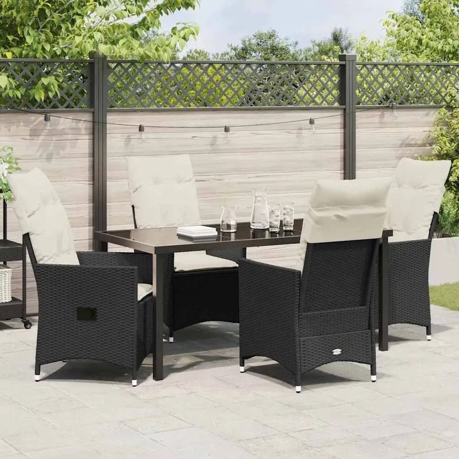 Schwarze 5-teilige vidaXL Garten Essgruppe aus Poly Rattan mit Kissen.
