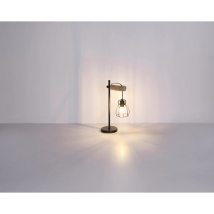 Schwarze Globo Tischleuchte Mina im Design mit gitterförmigem Lampenschirm.