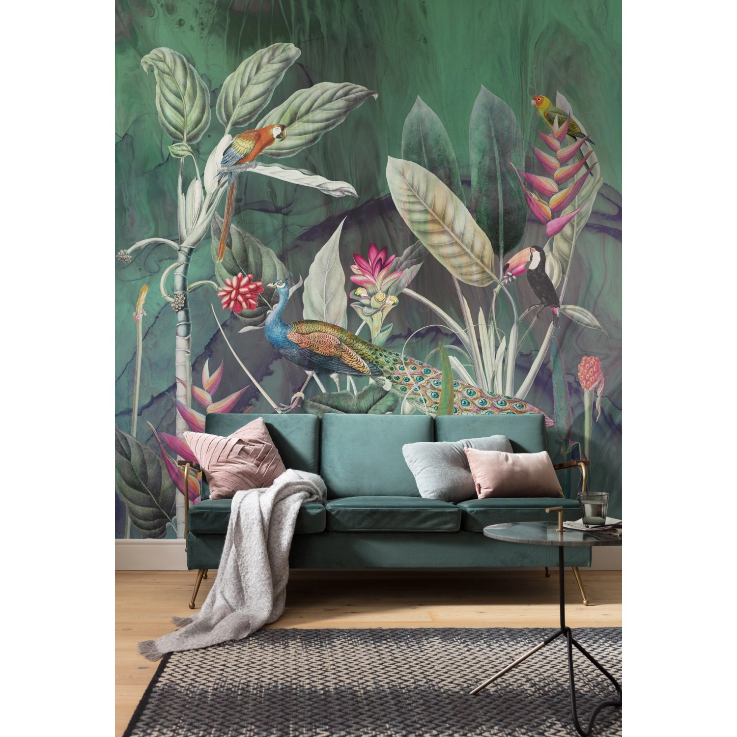 Komar Vlies Fototapete Jungle Chat, 200x250cm, mit Dschungelmotiv und bunten Vögeln.