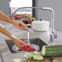 Grohe Essence Einhand-Spültischbatterie Chrom mit hohem Auslauf und herausziehbarer Brause.