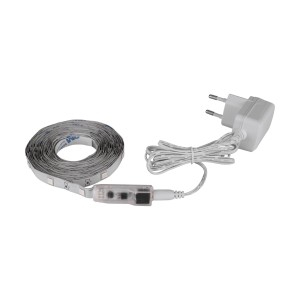 Eglo LED Leuchtband Stripe-E 5m RGB, aufgerollt mit Stecker und Controller.