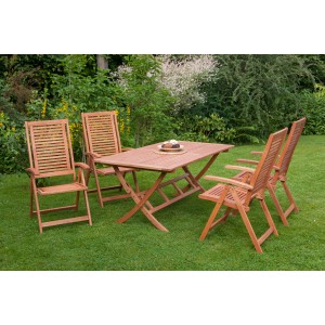 Merxx Codroba Gartenmöbel-Set, 5-teilig: Klapptisch und 4 Klappsessel aus geöltem Eukalyptusholz.