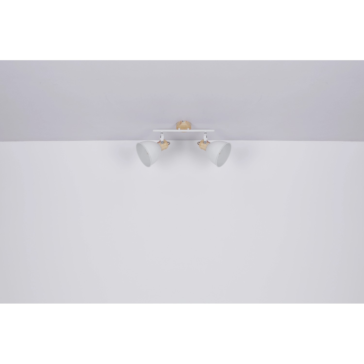 Globo Spot 2er Wiho, weißer Deckenstrahler mit Holzoptik für zwei Leuchtmittel.
