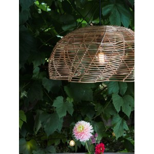 PR Home Mayla Außenleuchte aus Rattan, handgeflochten, mit schwarzem Kabel. Dekorative Hängeleuchte.