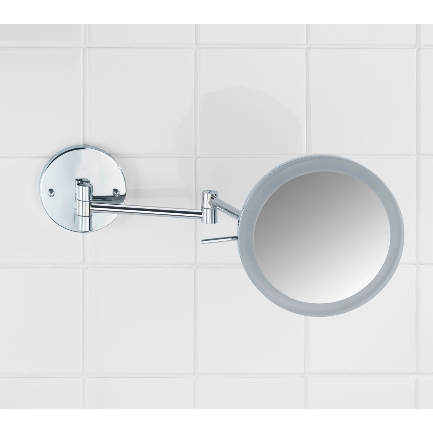 Wenko Power-Loc LED Wandspiegel Aura, Kosmetikspiegel mit Chrom-Optik und schwenkbarem Arm.