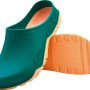 Grün-braune Gartenclogs, Größe 45/46, ideal für Gartenarbeit und Freizeit.