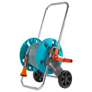 Gardena CleverRoll S Schlauchwagen-Set mit 20m Schlauch und Zubehör.