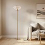 Moderne Lindby Stehlampe Lelia in Creme mit Glas-Schirm, 1-flammig, E27 für Wohnzimmer.