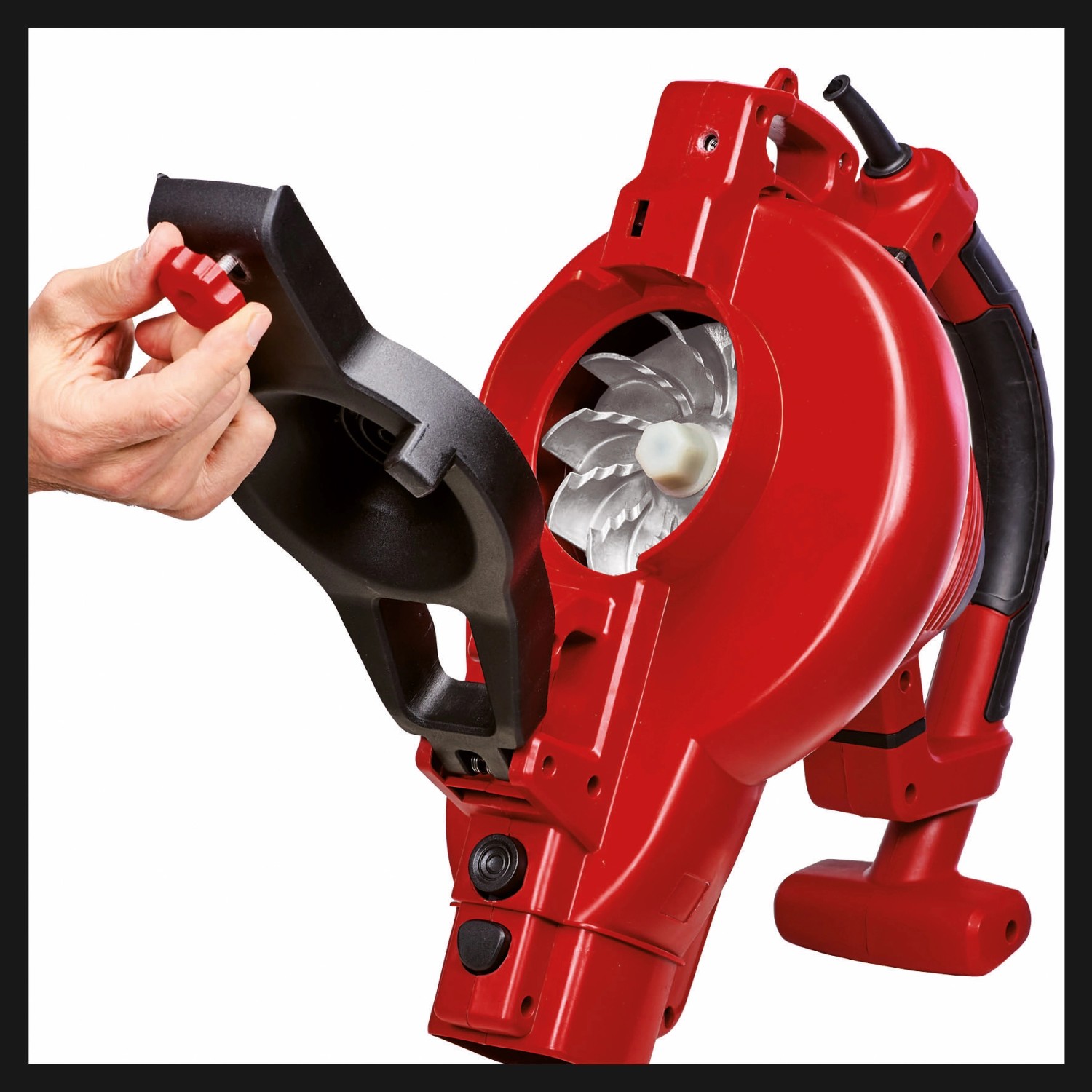 Einhell GC-EL 3000 E Elektro-Laubsauger: Detailaufnahme der Reinigungsöffnung mit Sicherheitsschalter.