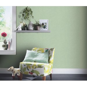 Helle, grüne Erismann Vliestapete Forest Dreams Modern Pastels im Wohnraum.