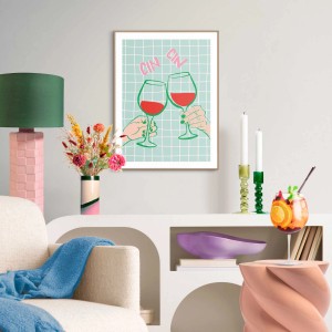 Gerahmtes Bild Cin Cin für die Küche, 40x30 cm, mit zwei anstoßenden Weingläsern auf grünem Hintergrund.