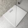 Rechteckige, extraflache Ideal Standard Duschwanne Ultra Flat New, 90x80 cm, in Weiß.