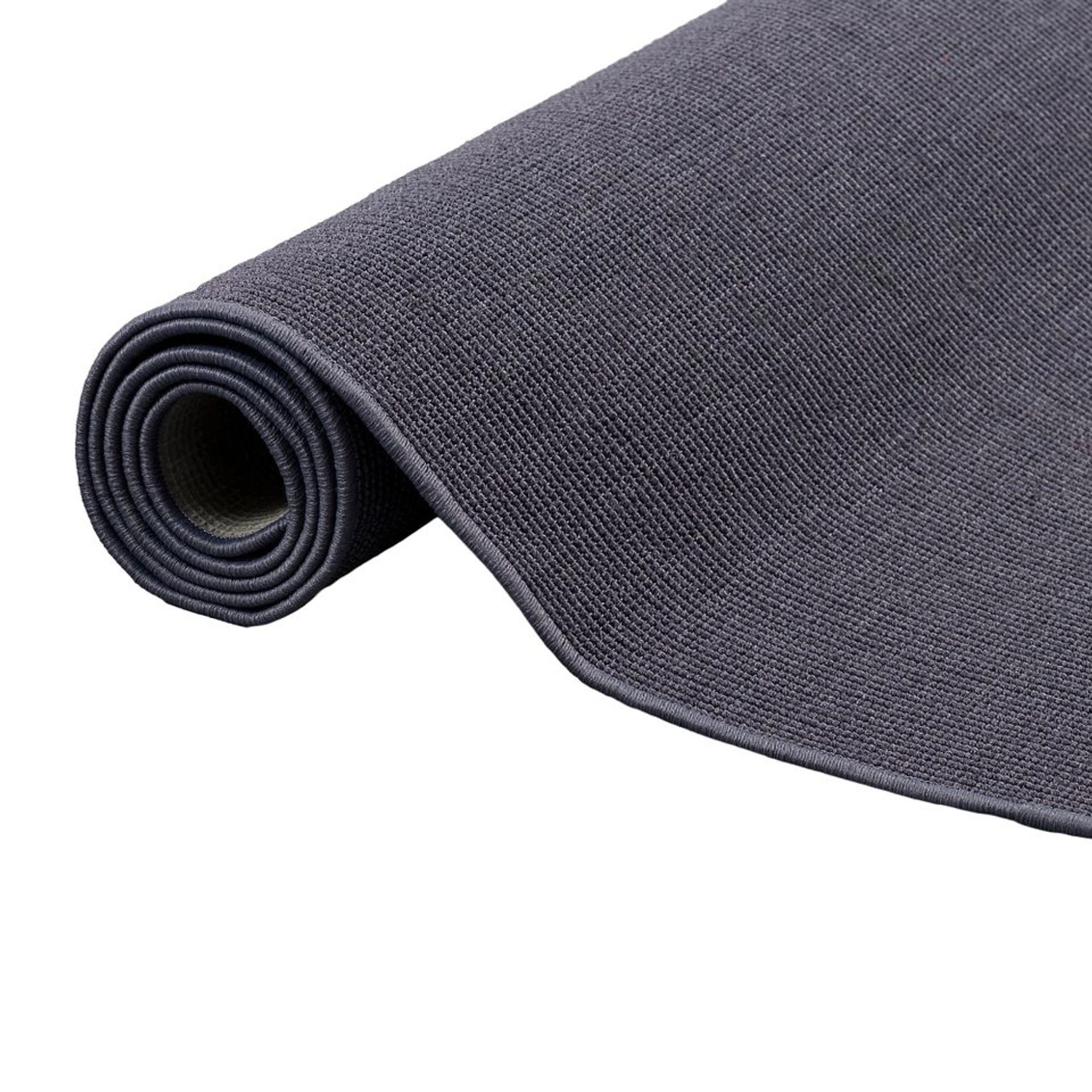 Gerollter, blauer Snapstyle Sisal Teppich (160x240 cm). Klassischer Naturteppich.