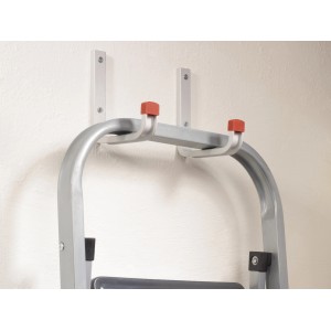Wandhaken U-Profil aus Aluminium mit Gummikappen zur Wandmontage.