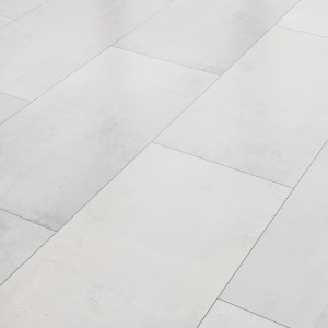 Helle Classen Ceramin Bodenfliese Neo Vario Bianco in Steinoptik, verlegt.