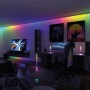 Paulmann EntertainLED Set: RGB LED-Streifen als indirekte Beleuchtung im Wohn- und Gaming-Bereich.