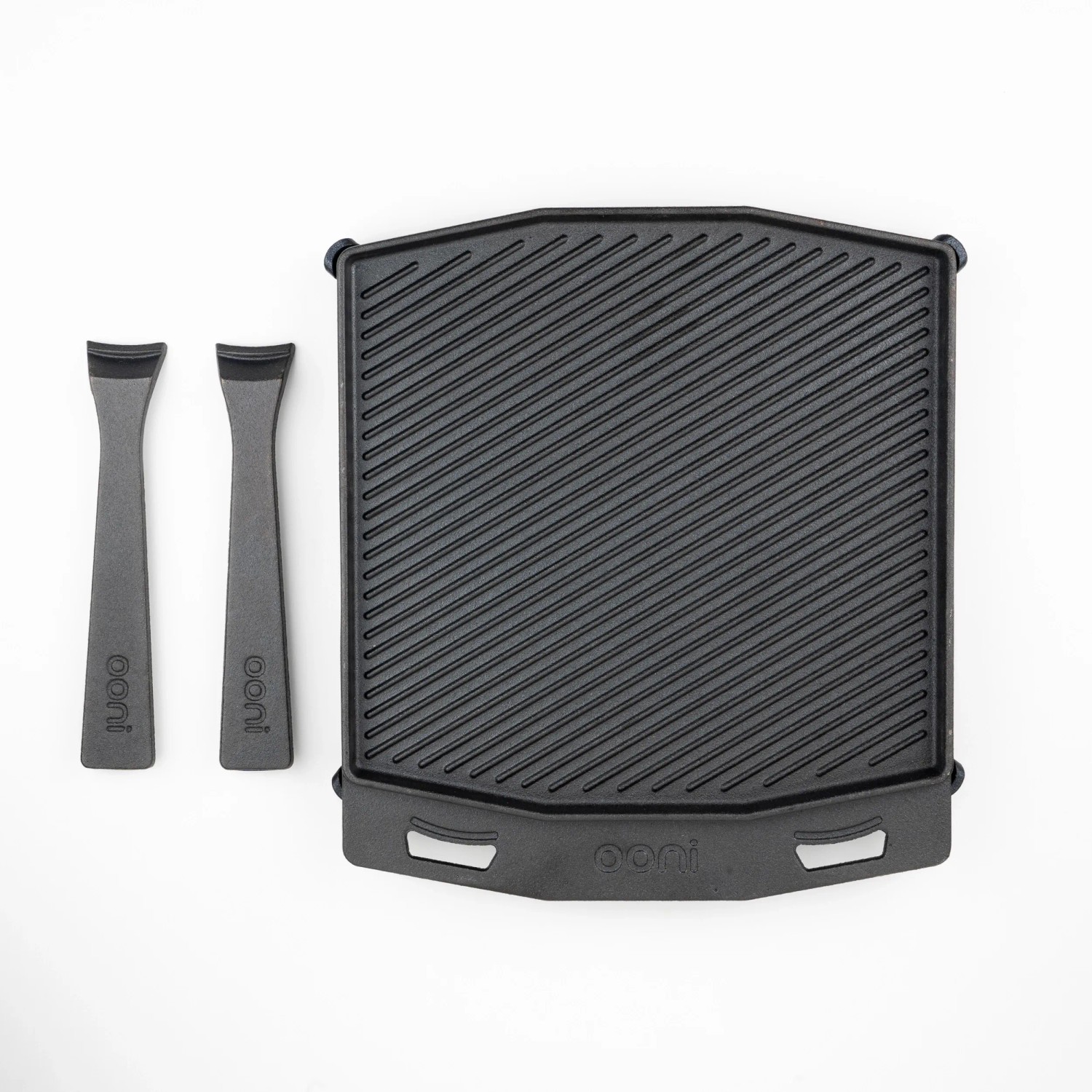Ooni Grillpfanne Dual-Sided Grizzler mit Griffen, Gusseisen, für Pizzaöfen & Grill.