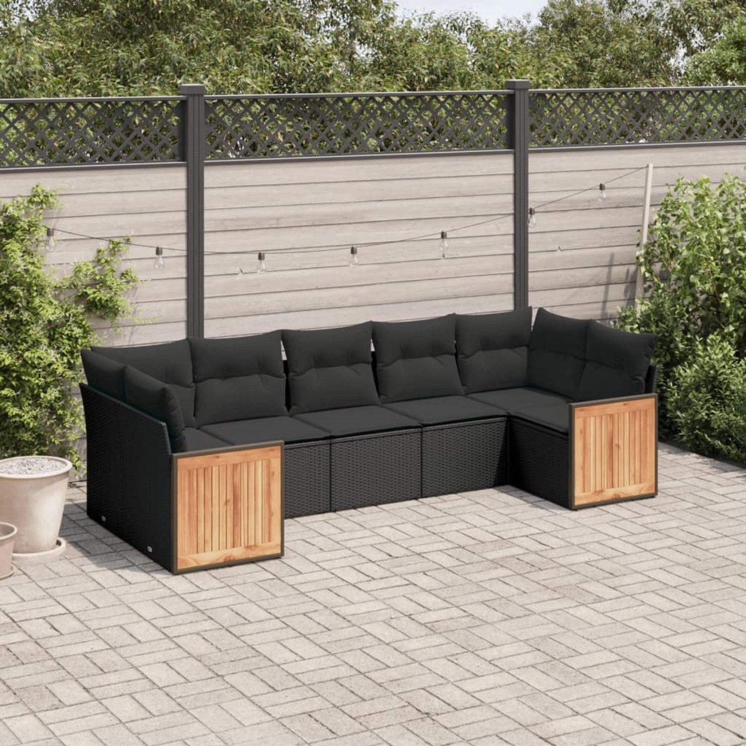 Schwarze 7-tlg. vidaXL Garten-Sofagarnitur aus Poly Rattan mit Kissen. Gartenmöbel für Terrasse und Garten.