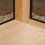 Detailansicht: Weka Holz-Gartenhaus Cubilis mit Holzfußboden und Fensterfront.
