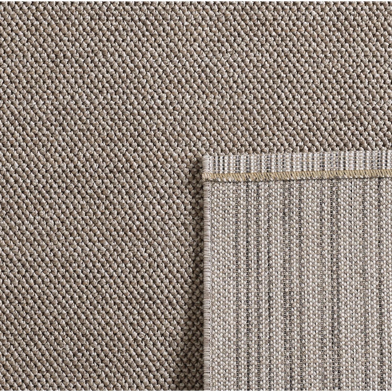 Detailansicht des braunen Ayyildiz Kurzflorteppich Loom 4300, robust und pflegeleicht.