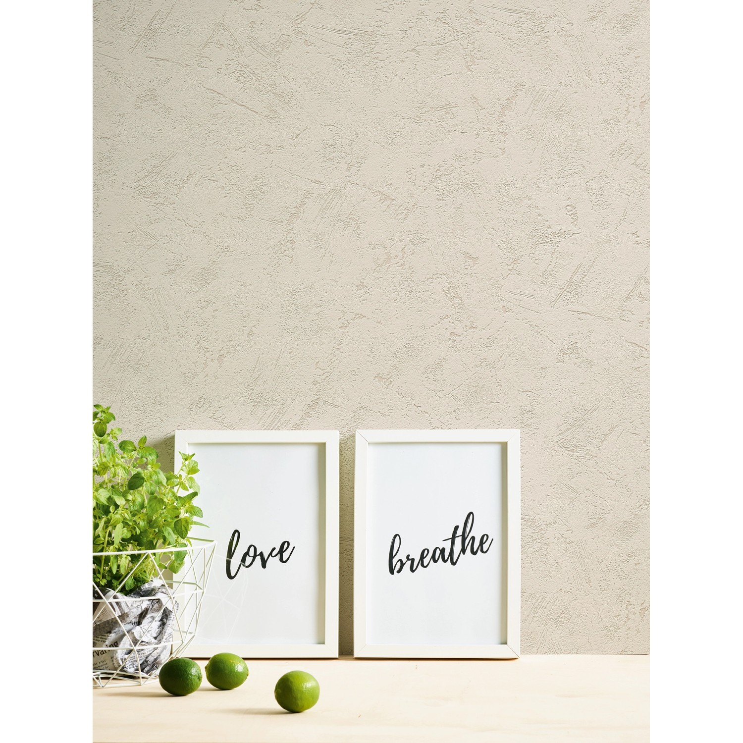 Beige A.S. Création Vliestapete in Putzoptik, leicht strukturiert für eine moderne Wandgestaltung.