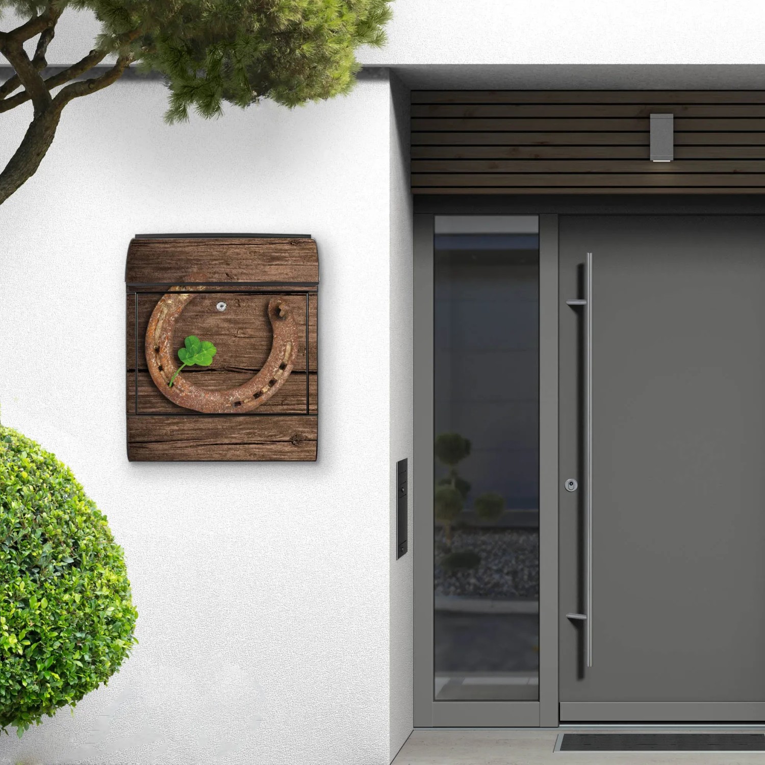 Banjado Design Briefkasten mit Motiv Doppeltes Glück, aus pulverbeschichtetem Stahl mit Zeitungsfach.