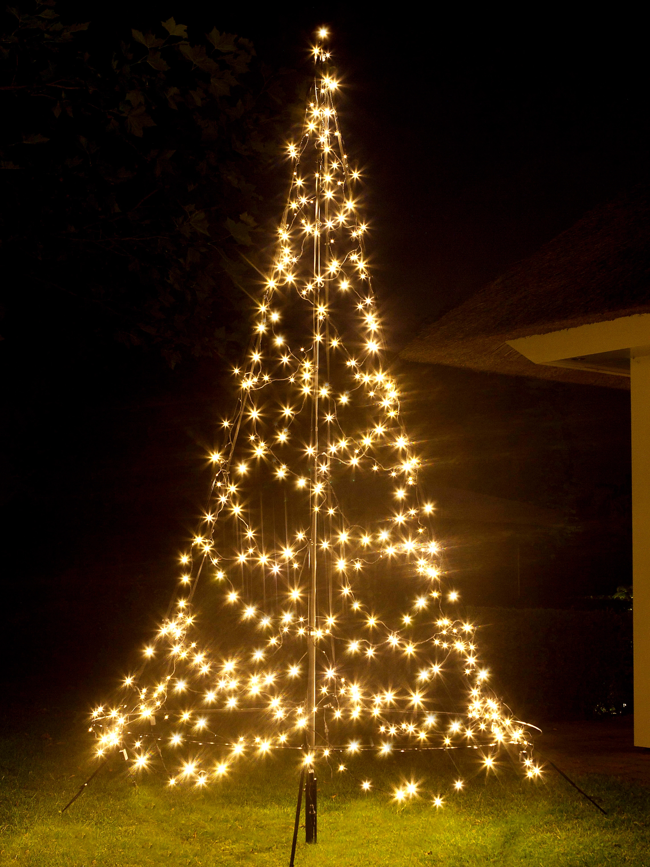 Fairybell 3D LED-Lichterbaum inkl. Mast für Außen 360 LED 3 m